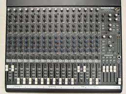   1604-VLZ PRO   MACKIE