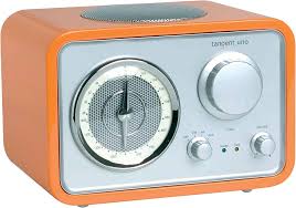  UNO TABLE RADIO   TANGENT