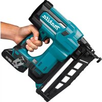 Notice MAKITA DBN600 Cucitrice elettrica