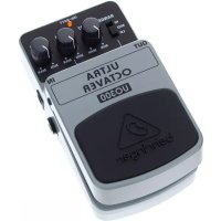Ultra OctaverUO300 BEHRINGER