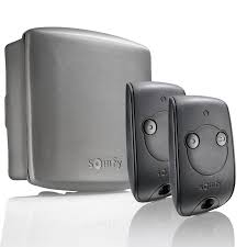 Guide utilisation  SOMFY RECEPTEUR RADIO PORTAIL ET PORTE GARAGE  de la marque SOMFY