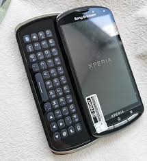  XPERIA PRO   SONY ERICSSON