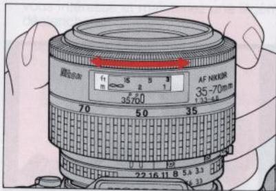 NIKON F-401S - Mise au point auto avec l'illuminateur d'assistance AF - 6