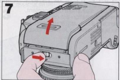 NIKON F-401S - CHARGEMENT DU FILM - 1