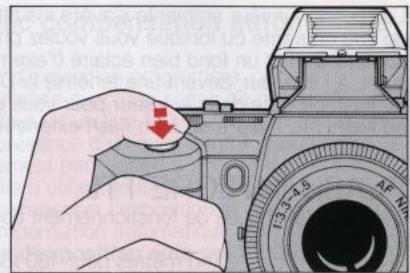 NIKON F-401S - Dosage flash/lumière ambiante avec l'analyse multi-plage. - 4