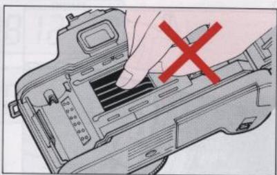 NIKON F401S - CONSEILS D'ENTRETIEN - 2