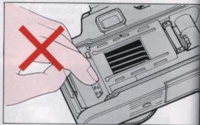 NIKON F401S - CONSEILS D'ENTRETIEN - 3