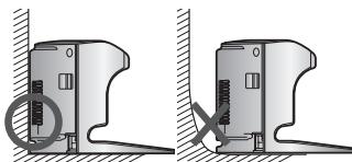 SAMSUNG SR8841 NAVIBOT - HET OPLAADSTATION PLAATSEN - 2