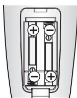 SAMSUNG SR8895 NAVIBOT SILENCIO - - De batterijen in de afstandsbediening plaatsen - 2