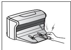 SAMSUNG VCR8950L3B - No cortocircuite las clavijas de cargo con objetos metálicos, como varillas, destornilladores, etc. - 1