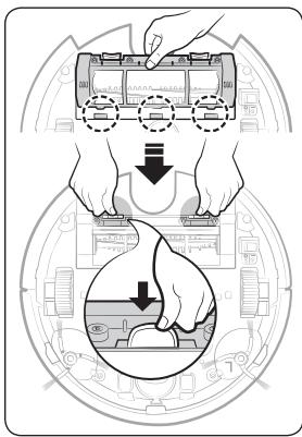 SAMSUNG SR10J502FU - Pulizia della spazzola principale - 6