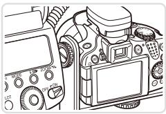 CANON POWERSHOT SX50 HS - Utilisation du support Speedlite SB-E2 (vendu séparément) - 1