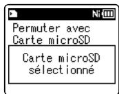 OLYMPUS WS-811+ME-51 - Insertion d'une carte microSD - 5