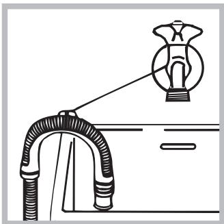 INDESIT BWE 91283X W FR - Raccordement du tuyau de vidange - 2