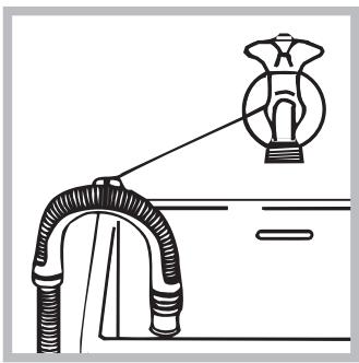 INDESIT EWC 71452 W FR - Raccordement du tuyau de vidange - 2