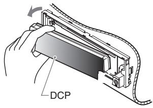 CLARION RD3 - Retrait du clavier de commande amovible (DCP) - 2