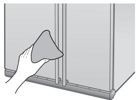 SAMSUNG RSA1UTWP - Nettoyage de l'extérieur - 2