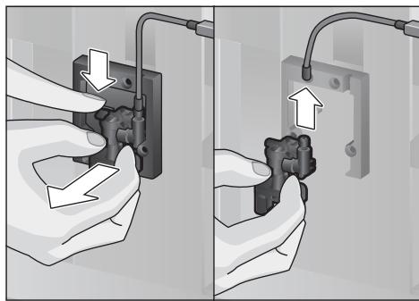 SIEMENS CT636LES1 - Cleaning the milk system manually Take the milk system apart to clean it: - 1