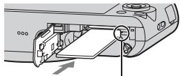 PIONEER VSX-422 - Einsetzen einer Speicherkarte (gesondert erhältlich) - 2
