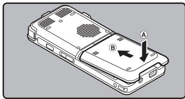 OLYMPUS DM-650 - Insérer la batterie - 3