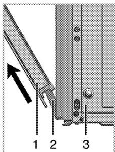 BEKO CUM650X - Retirer la porte du four. - 3