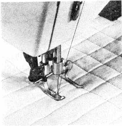 PFAFF 1222 - Edge stitching - 2