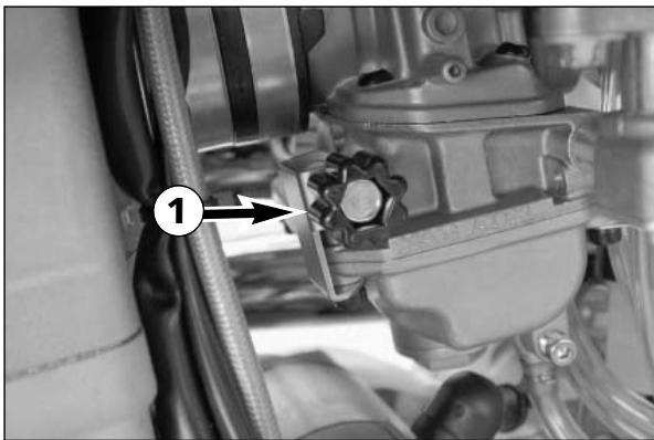 KTM 525 EXC - Purge de l'embrayage hydraulique - 2