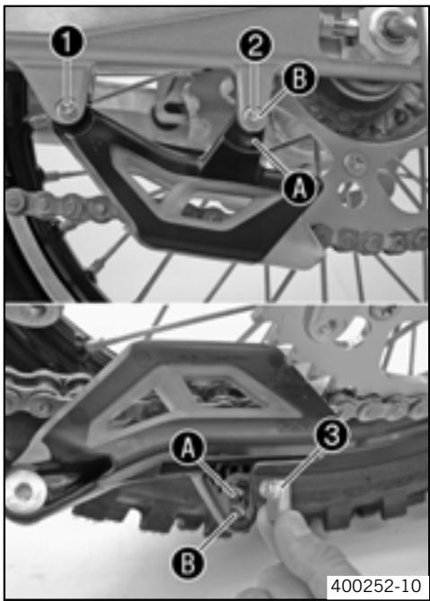 KTM 530 EXC-R EU - Réglage du guide-chaine - 1