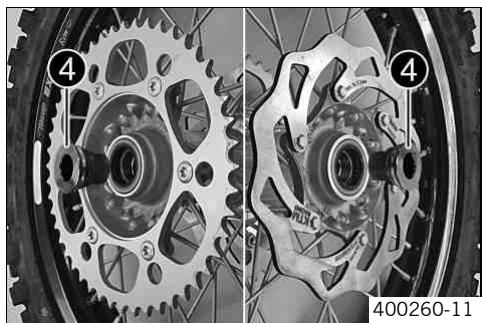 KTM 530 XC-W SIX DAYS USA - Déposer la roue arrière - 2