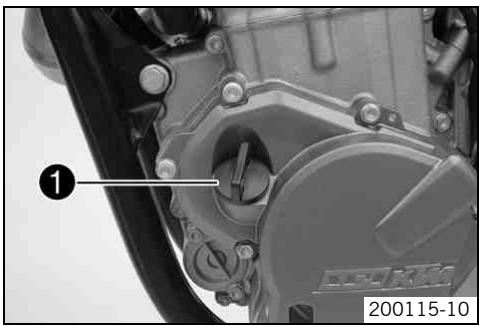KTM 530 XC-W USA - Remplissage d'huile moteur - 2