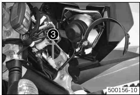 KTM 530 XC-W USA - Dépose du masque de phare et du phare (EXC, EXC SIX DAYS, XC-W ZA) - 2