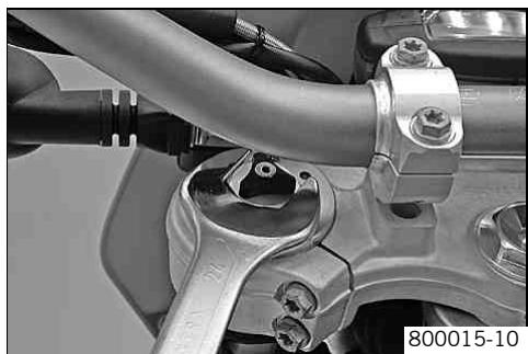 KTM 530 XC-W ZA - Régler la prétention du ressort de la fourche - 1