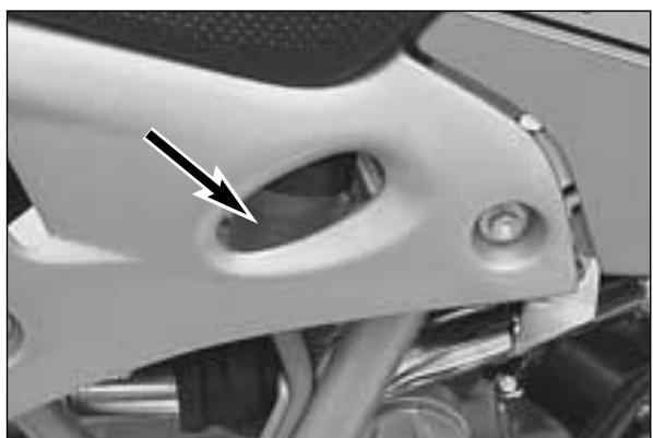 KTM 60 SX - Remplacement des plaquettes à l'avant * - 2