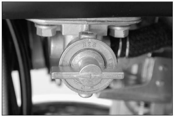 KTM 640 LC4 - Carburant - 1
