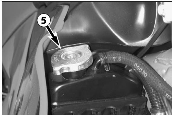 KTM 640 LC4 - Remplacement de l'ampule du feu de position - 5