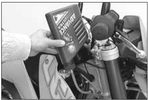 KTM 640 LC4-E - Vidange et purge du circuit d'huile - 2