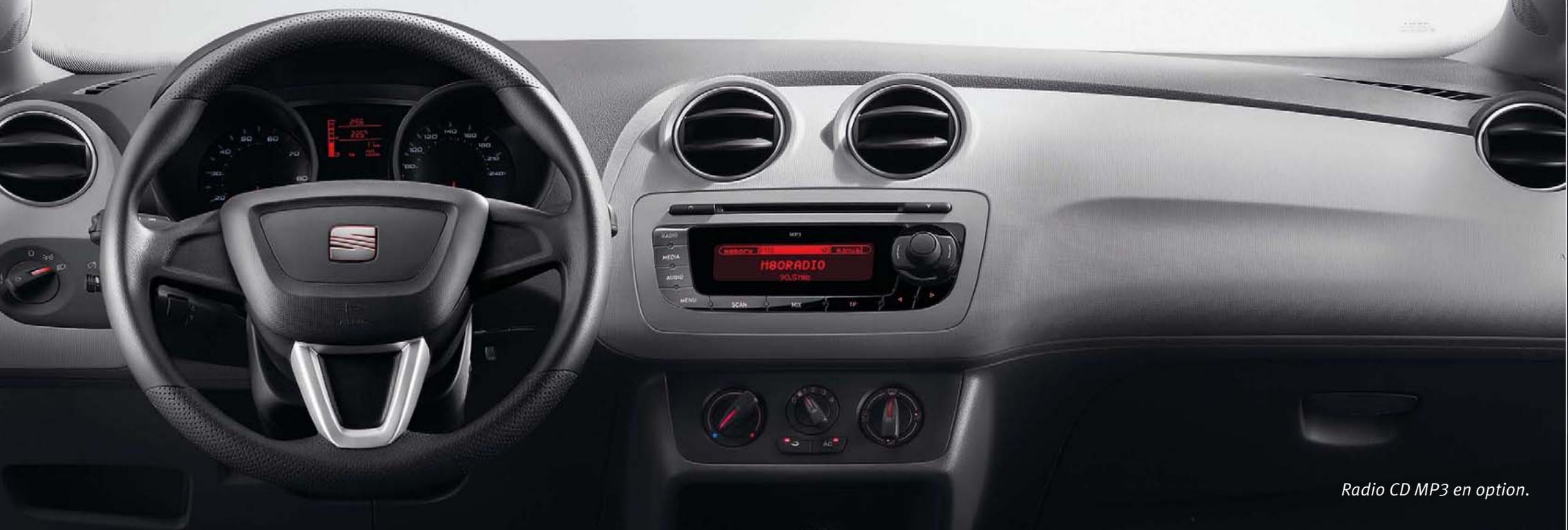 SEAT IBIZA SC - 23