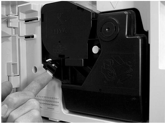 XEROX WORKCENTRE PRO 421E - Remplacement de la cartouche de toner - 4