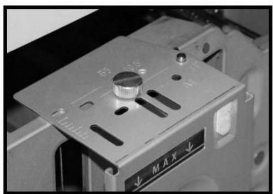 XEROX 4112 - Mise en place des supports dans les magasins 6 et 7 du module d'alimentation grande capacité (en option) - 3