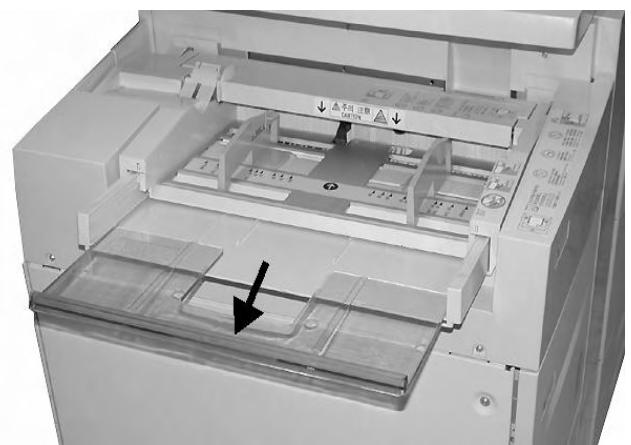 XEROX 4112 - Mise en place des intercalaires dans le magasin 5 (départ manuel) - 1