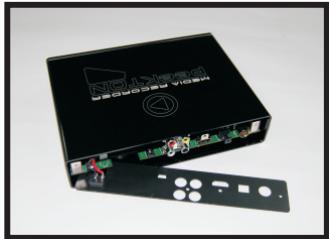 PEEKTON PEEKBOX 206 - Installation du disque dur - 4