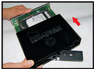 PEEKTON PEEKBOX 43 - Installation du disque dur - 6