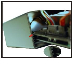 PEEKTON PEEKBOX 44 - Installation du disque dur - 13