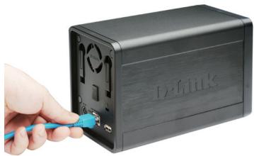 D-LINK DNS-722-4 - Collegamento del cavo Ethernet - 1