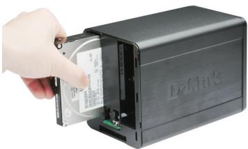 D-LINK DNS-726-4 - Installee les disques durs : - 4