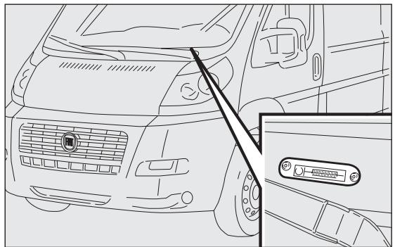 FIAT DUCATO CHASSIS DOUBLE CABINE 2010 - MARQUAGE DU MOTEUR - 2