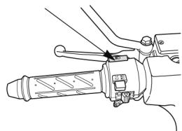 DAELIM 125 S2 - APPEL DE PHARE - 1