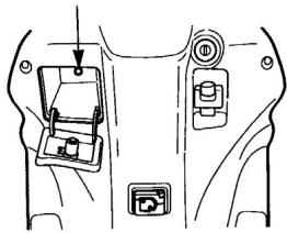 DAELIM SL125 - PRISE 12 VOLTS - 1