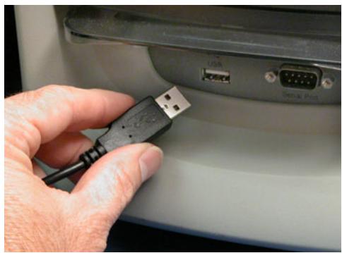 LOWRANCE IWAY 500C - Cannot Unmount Volume. Ce message peut apparaître lorsque que vous utilisez la commande Eject sous Windows 2000. - 2