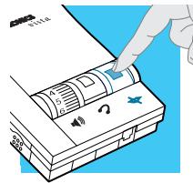 PLANTRONICS VISTA M12 - Muting a Call - 1
